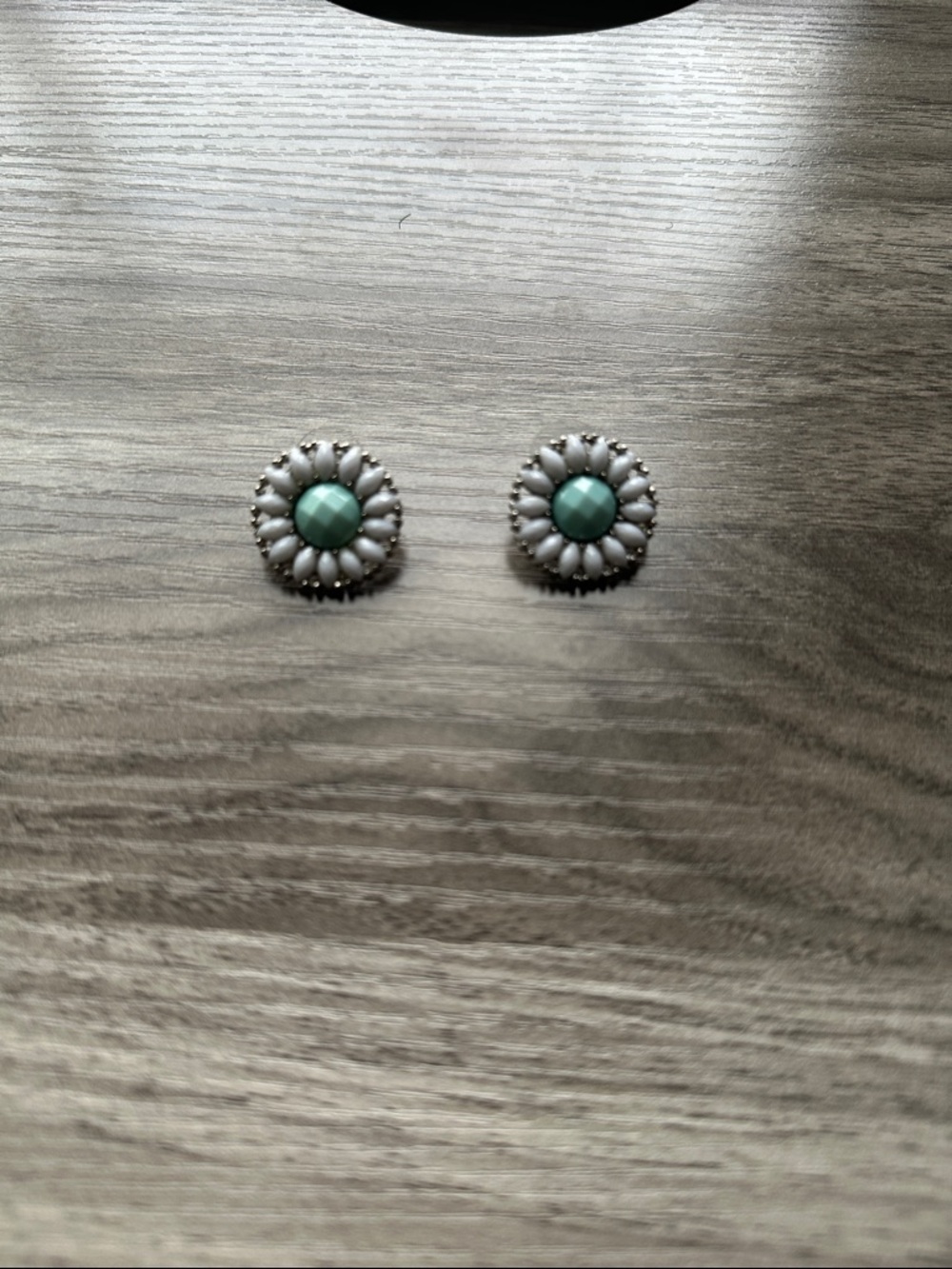 Mint & White Floral Statement Necklace and Earring Set - Women Jewelry - Picture 3 of 4